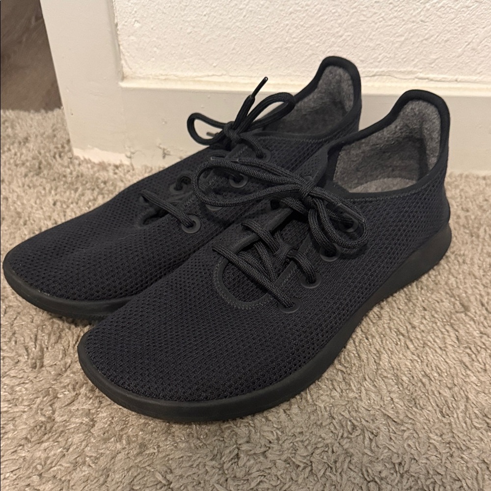 NWOT - Allbirds Men's Tree Runner Navy Size 11